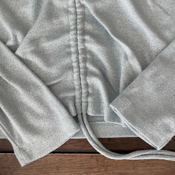 ❤️EUC❤️ Wild Fable Cinch Front Crop ❤️ - Picture 5 of 6